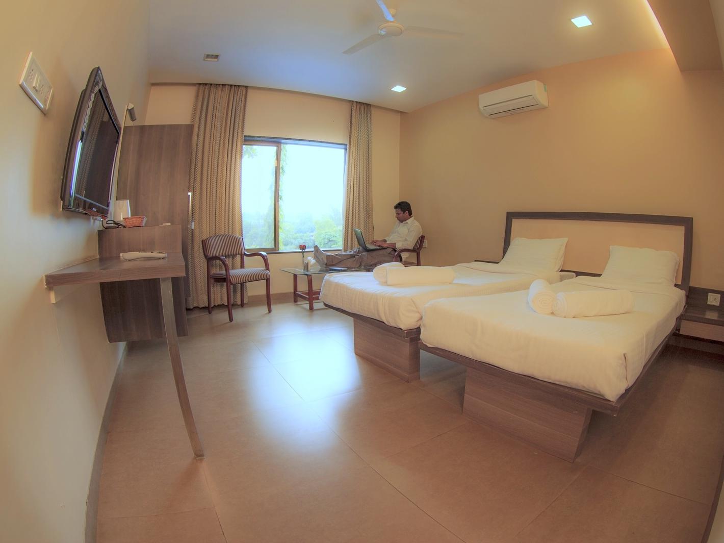 Green Valley Resort Khadoli Eksteriør bilde