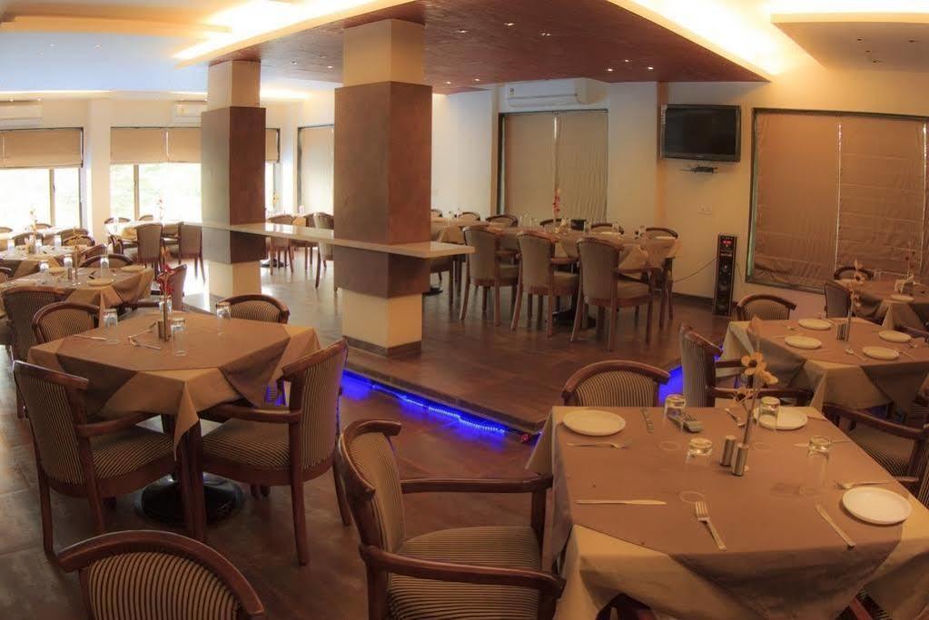 Green Valley Resort Khadoli Eksteriør bilde