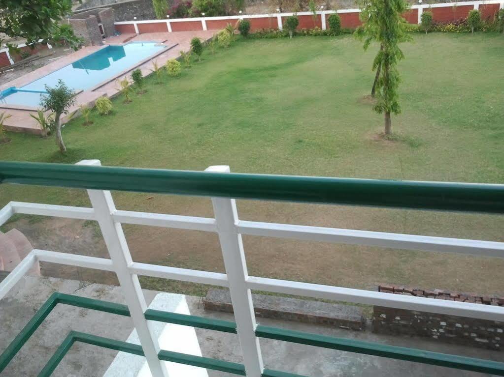 Green Valley Resort Khadoli Eksteriør bilde